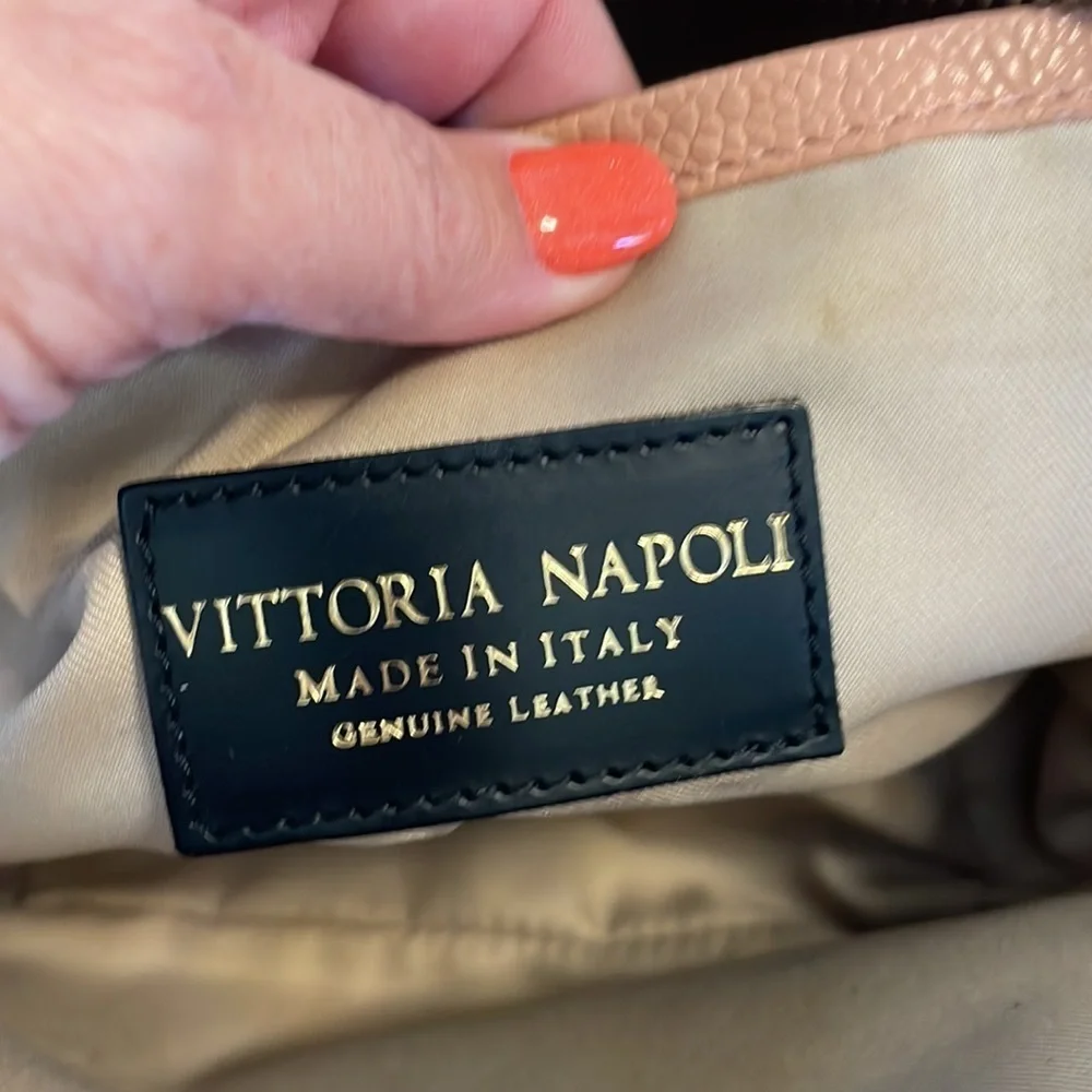 Vittoria Napoli crossbody / handbag Med lots space genuine leather peach rose